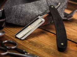 Straight Razor Boker Schwarzgold. 1 Only. 9 Straight Razor Boker Schwarzgold. 1 Only. -Boker 140612 2 98423.1619658509